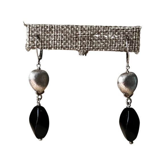 Onyx Earrings, Vintage Sterling Silver Onyx Hook Post Earrings - Picture 6 of 7